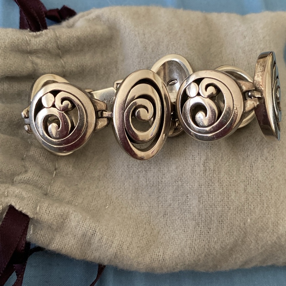 Brighton stunning bracelet at an amazing price!